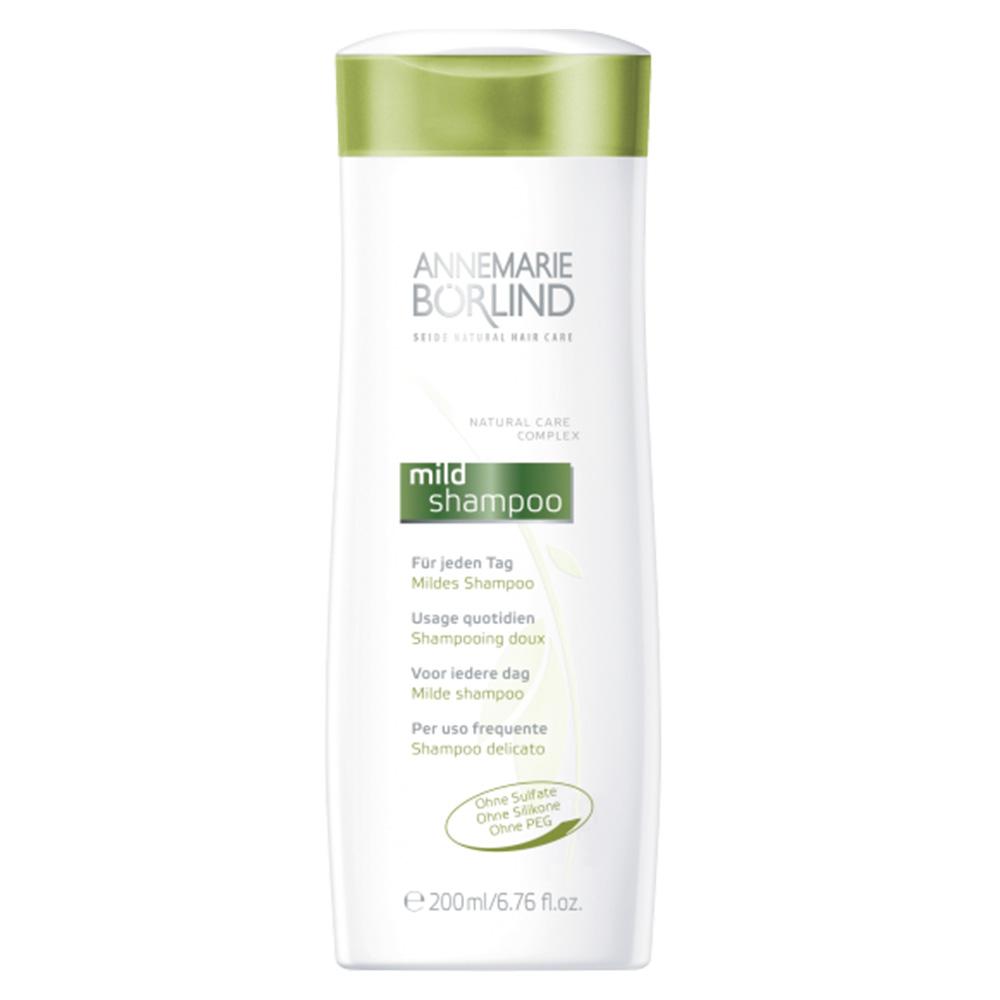 Weiße Shampooflasche mit grünem Deckel und dem Schriftzug "Mildes Shampoo".